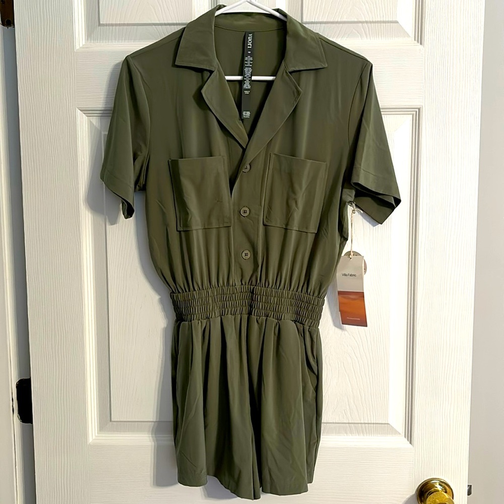 New with tags Wonens size XS Pistachio Villa Romper! Ex cond, comfortable & soft